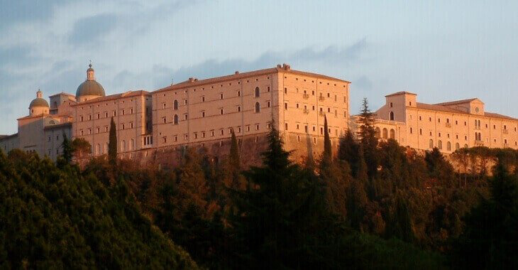 Foto 2 Abadía de Montecassino y campos de batalla de la Segunda Guerra Mundial desde Roma